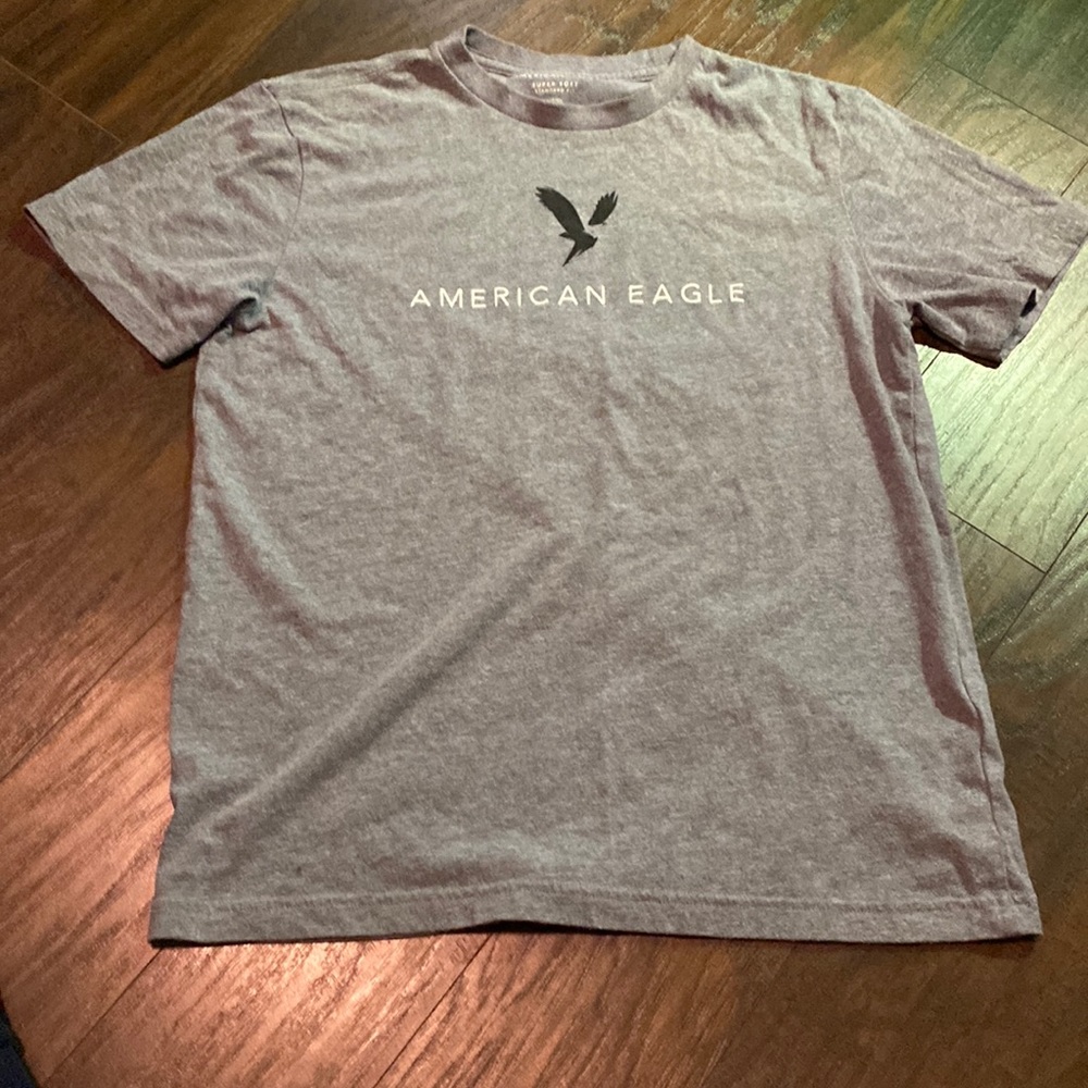American Eagle T Shirt